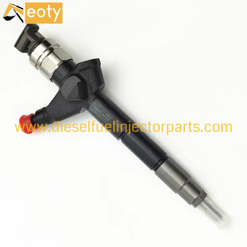 16600-EB70A Common Rail Fuel Injector for Nissan YD25 Diesel Engine