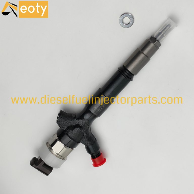 DENSO Common Rail Injector 23670-30370 095000-8650 for Diesel Engine Fuel System