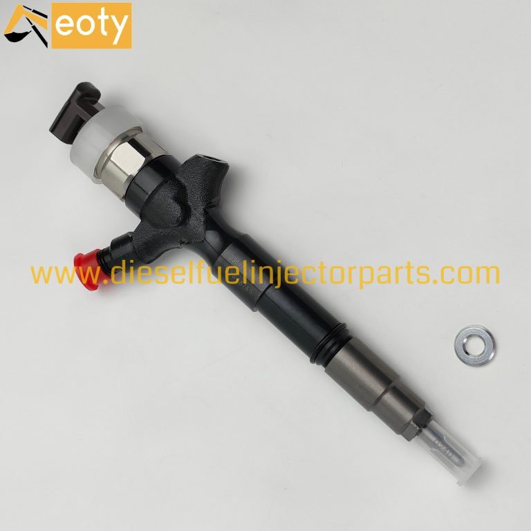 DENSO Common Rail Injector 23670-30370 095000-8650 for Diesel Engine Fuel System