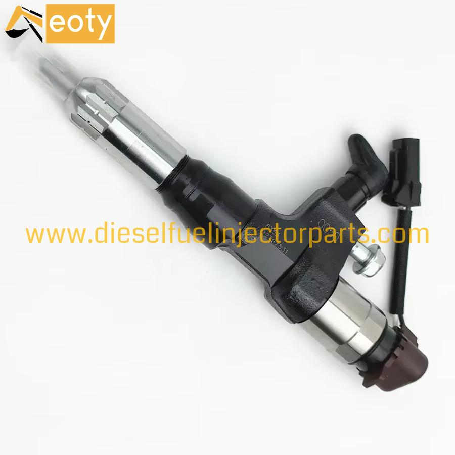 Common Rail Fuel Injector 23670-E0050 095000-6353 23910-1440 for Diesel Engine