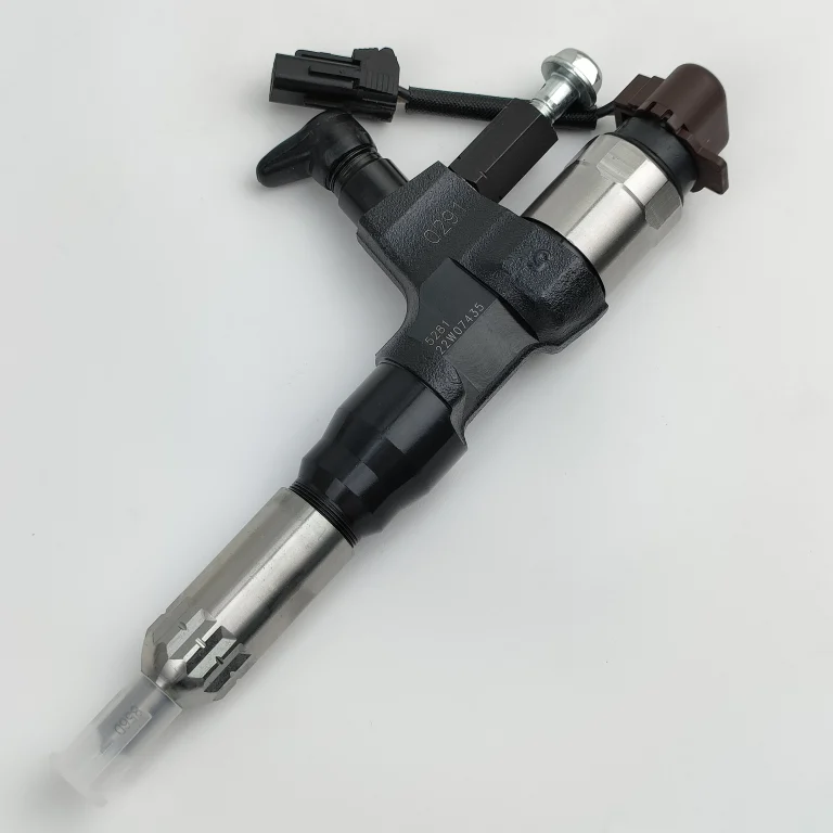 Hino E13C Common Rail Injector 095000-5226 23670-E0341 Remanufactured Diesel Fuel Injector