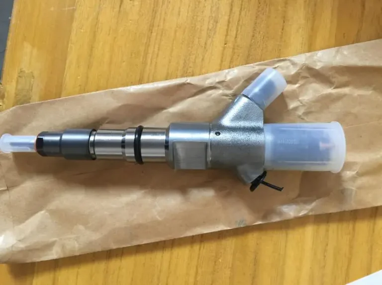 Common Rail Diesel Injector 0445120153 High Pressure Fuel Injector for Replacement