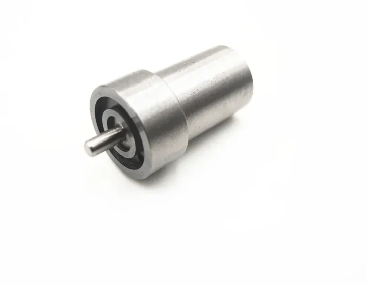 Isuzu DN4SD24 ND80 Diesel Injector Nozzle 093400-0800 0934000800 for Fuel Injection System