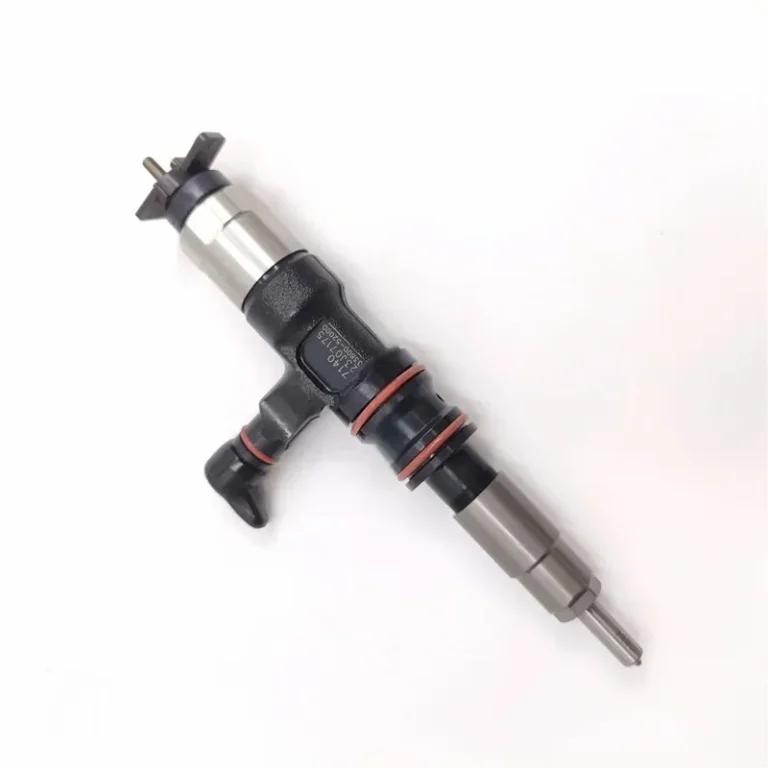 Hyundai D4GA F150 Common Rail Fuel Injector 095000-7140 33800-52000 for Mighty Mega Truck