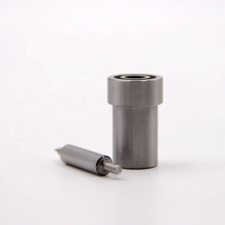 DN0PDN121 Fuel Injector Nozzle 093400-8220 PDN121 for Mitsubishi 4D56 Engine