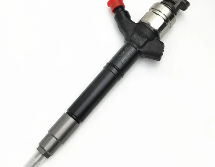 Diesel Common Rail Fuel Injector 295900-0210 23670-30450 for Toyota 2KD Engine Remanufactured