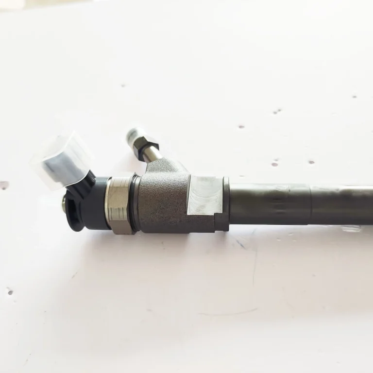 Bosch 0445110249 Common Rail Diesel Injector Nozzle WE01-12-H50A for Mazda BT-50 3.0D