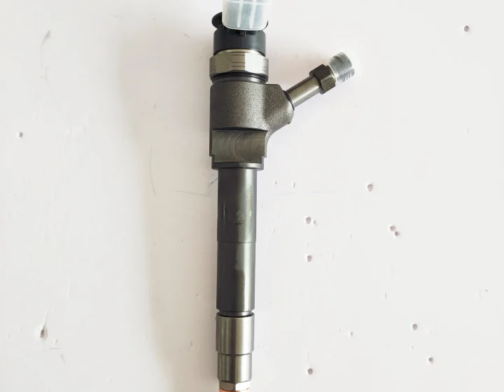 Bosch 0445110249 Common Rail Diesel Injector Nozzle WE01-12-H50A for Mazda BT-50 3.0D