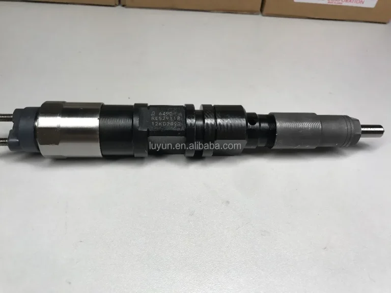 John Deere 6068 Common Rail Injector 095000-6490 RE524382 Remanufactured