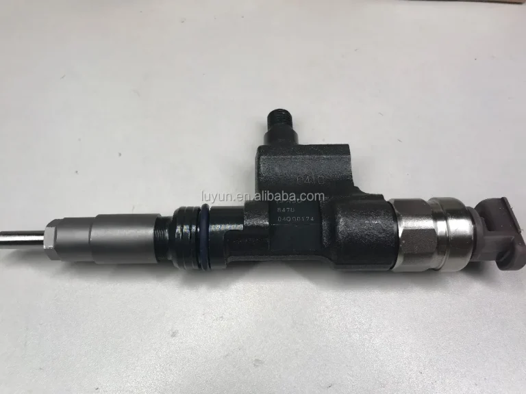 Remanufactured Common Rail Injector 095000-8470 / 23670-E0410 for Diesel Engine