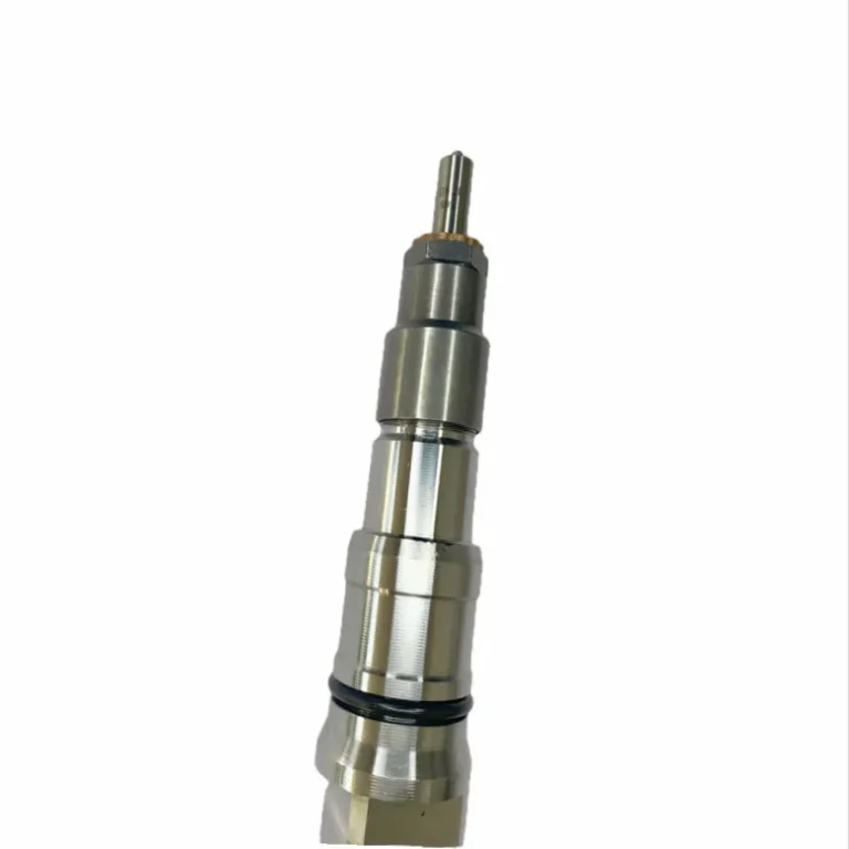 RVI Common Rail Fuel Injector 0445120137 0445120136 7421006086 New Diesel Engine Part