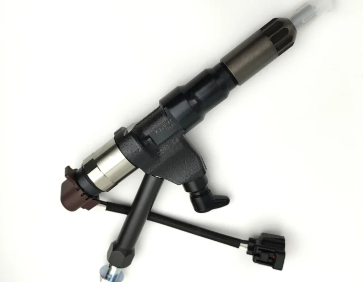 Remanufactured Hino Common Rail Fuel Injector 295050-1650 23670-E0600