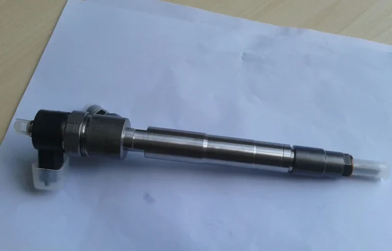 Bosch Compatible Diesel Injector Nozzle 0445110522 Common Rail Fuel Injection 0 445 110 522