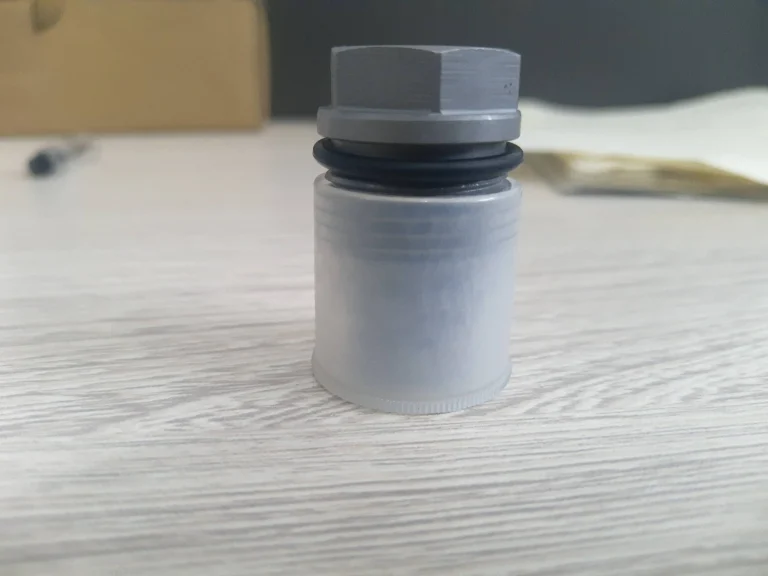 Diesel Common Rail Pressure Relief Valve 1110010012 1110010013 1110010014 Limiter Valve for Fuel Injection System