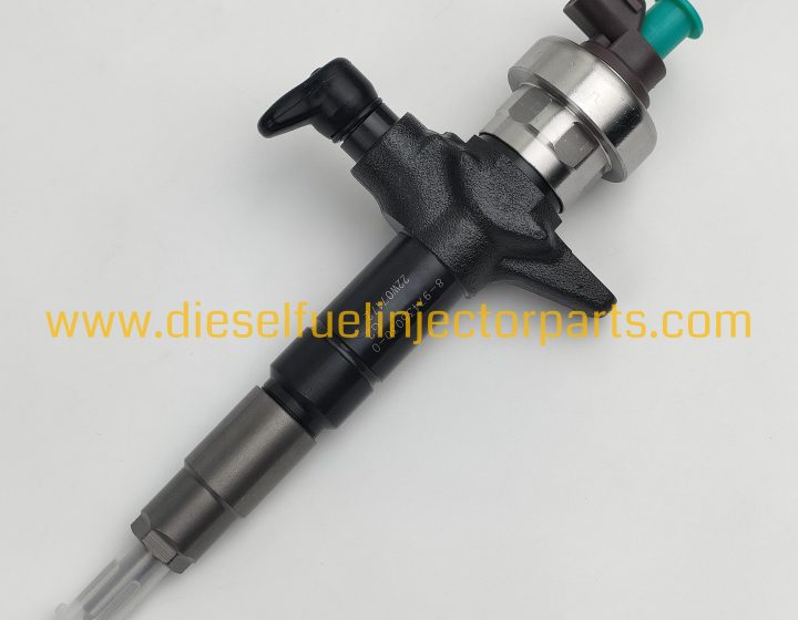 Denison OEM Remanufactured Common Rail Diesel Injector 095000-8370 / 8-98119228-1 for Heavy-Duty Engines