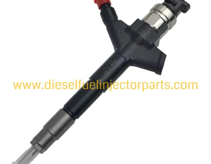 Remanufactured Common Rail Injector 295050-0901 / 16600-LC10B for Diesel Engine