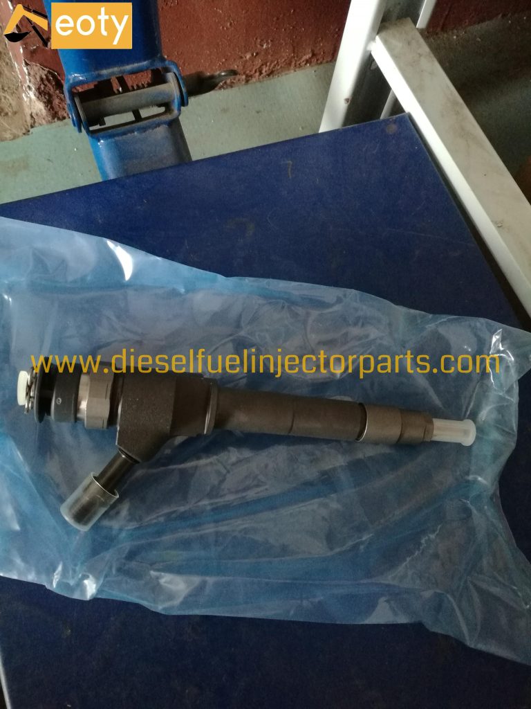 Common Rail Fuel Injector 0445110250 for Diesel Engine – High Quality Replacement