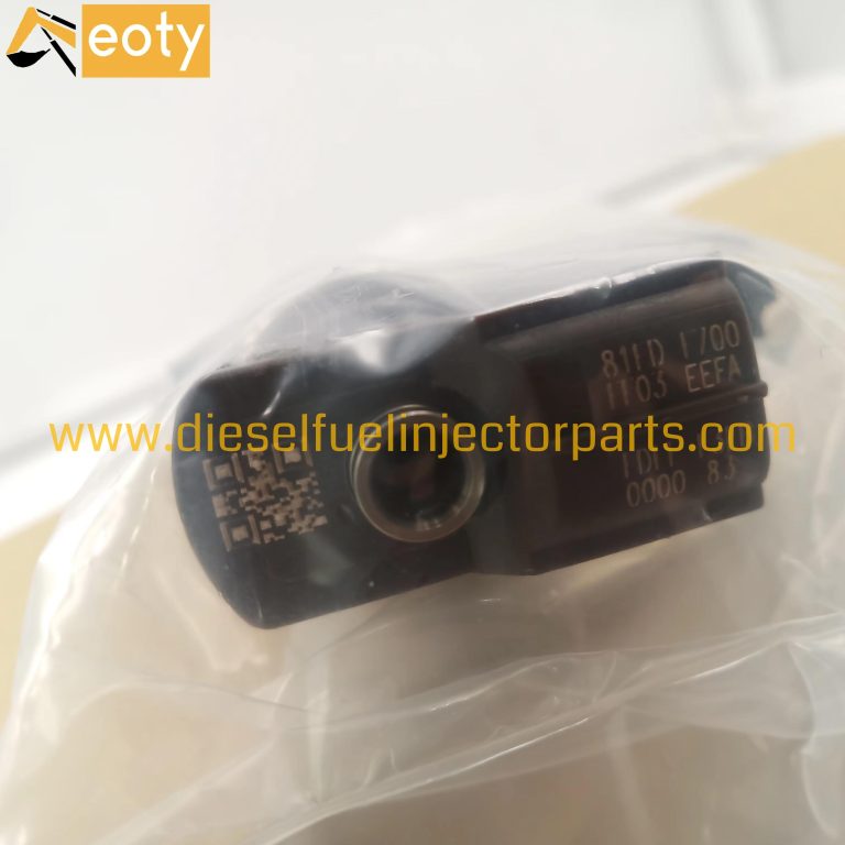 Common Rail Diesel Fuel Injector 295050-1200 / ED0050101680S for Nissan Engines