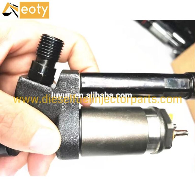 Common Rail Fuel Injector 095000-1030 / 1031 for K13C Engine & Hitachi Excavator (23910-1044)