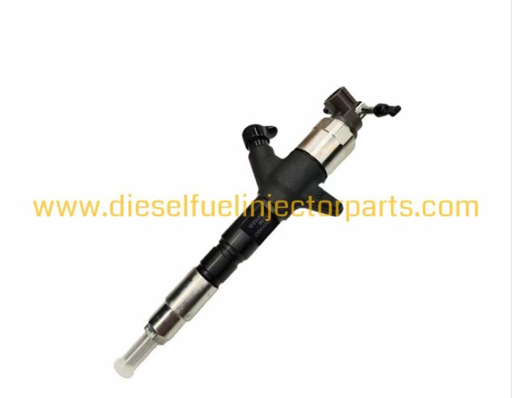 Hyundai Truck Common Rail Fuel Injector 095000-5550 / 33800-45700 New Diesel Engine Part
