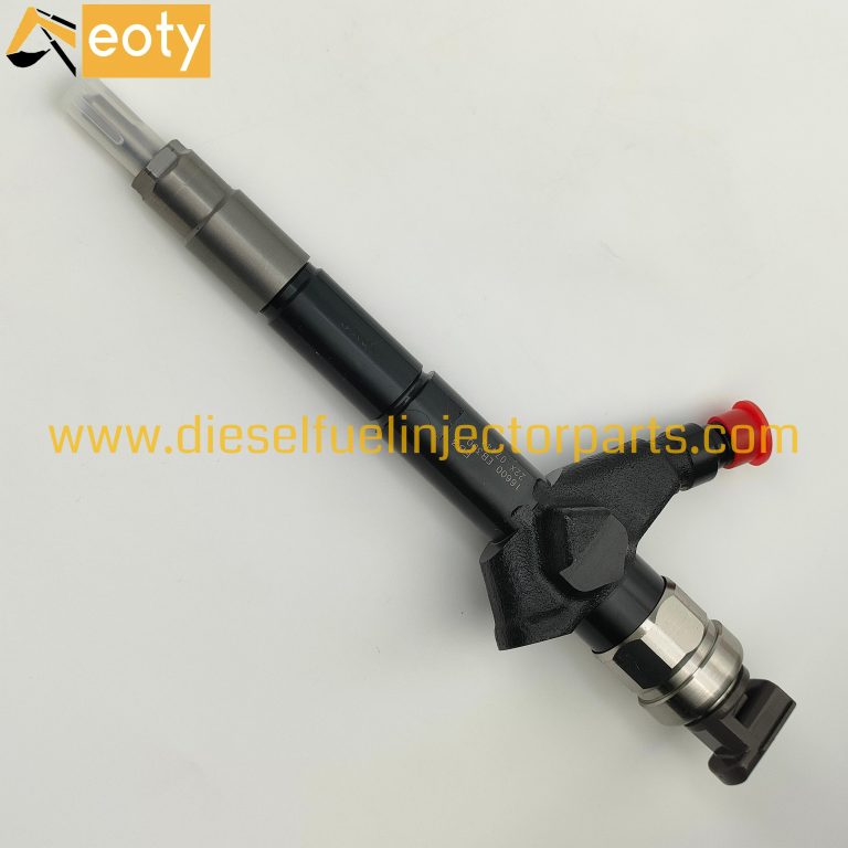 Common Rail Fuel Injector 16600-EB300 095000-5650 for Nissan Navara Pathfinder YD25 Engine