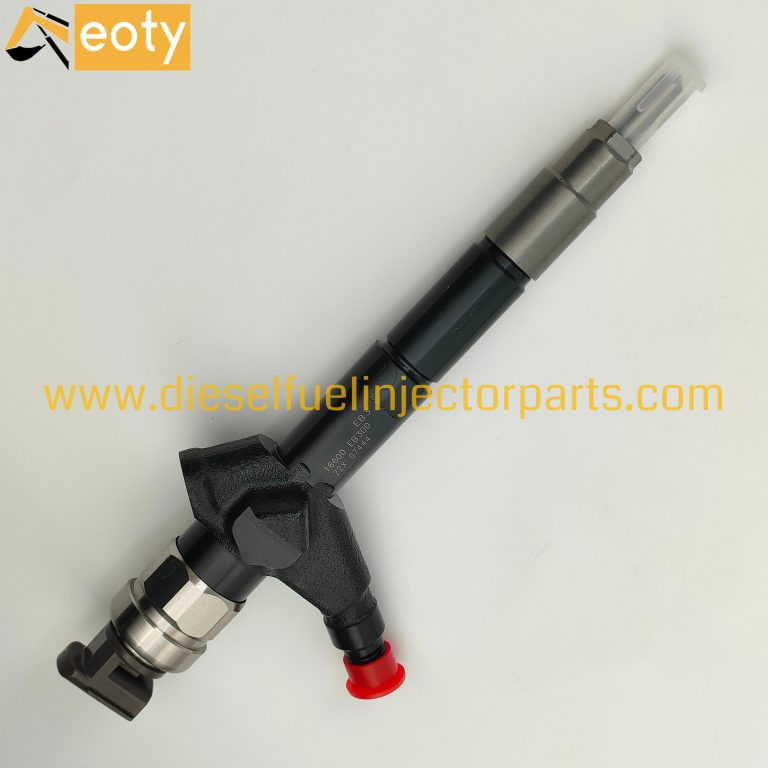 Common Rail Fuel Injector 16600-EB300 095000-5650 for Nissan Navara Pathfinder YD25 Engine