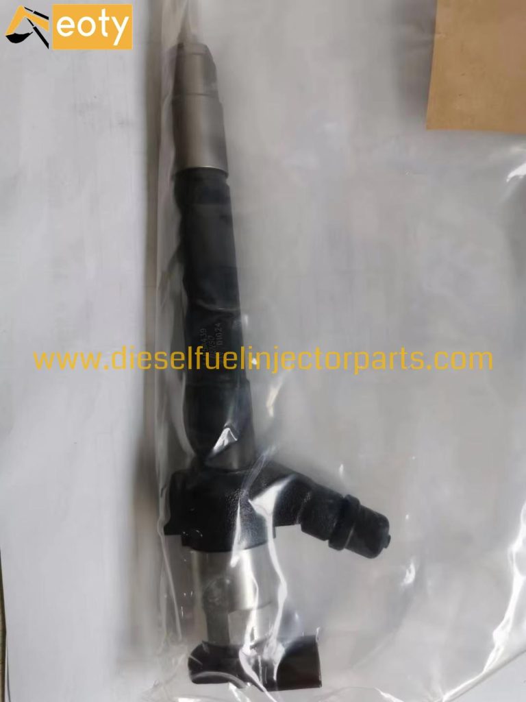 Common Rail Fuel Injector 295050-0120 1465A323 for Mitsubishi 4N13/4N14 DI-D Diesel Engine