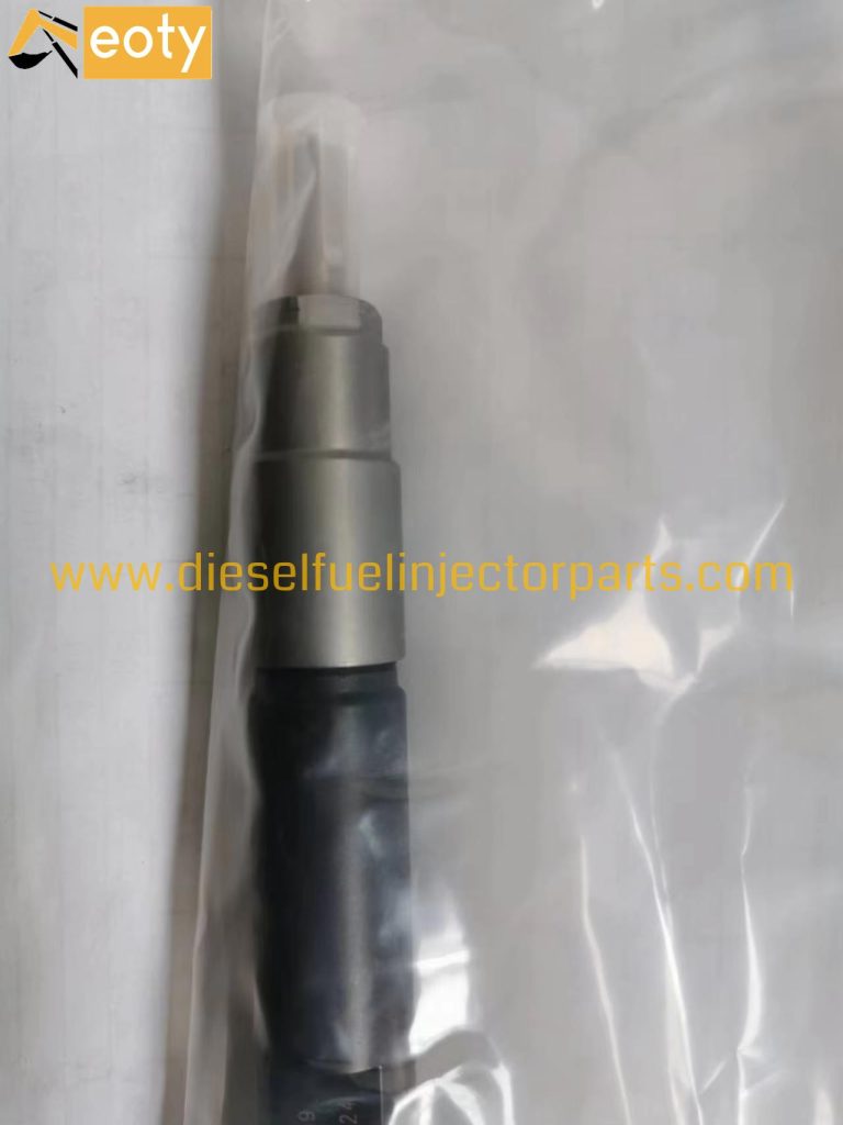 Common Rail Fuel Injector 295050-0120 1465A323 for Mitsubishi 4N13/4N14 DI-D Diesel Engine
