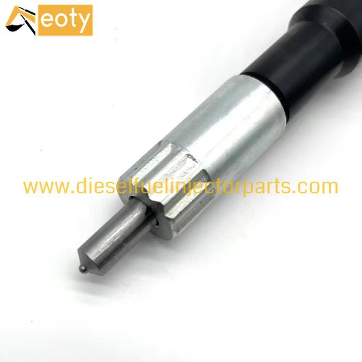 Komatsu Diesel Fuel Injector 295050-2750 / 6251-11-3300 Common Rail Remanufactured