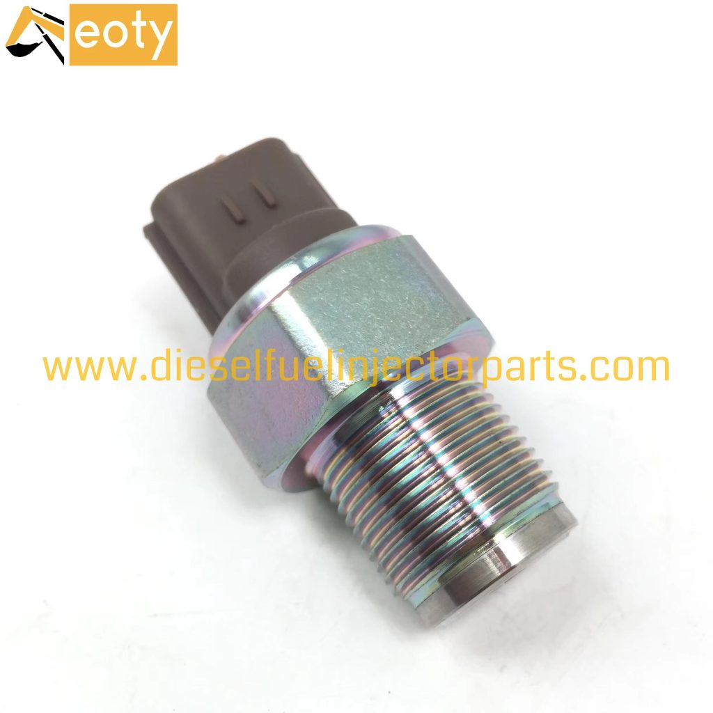 Isuzu Common Rail Fuel Pressure Sensor 499000-6131 499000-6121 499000-6160 499000-6141 898119-7900