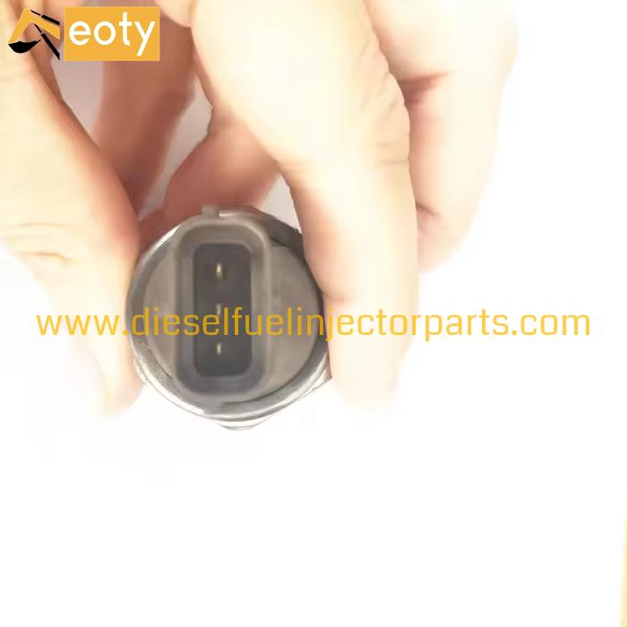 Isuzu 4HK1 6HK1 6UZ1 Common Rail Fuel Pressure Sensor 8981197900 8-98119790-0 499000-6131