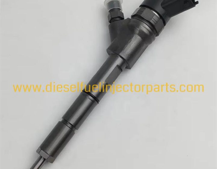 Komatsu PC130-8 PC70-8 Fuel Injector 0445110307 6271-11-3100 for SAA4D95LE-5 Engine