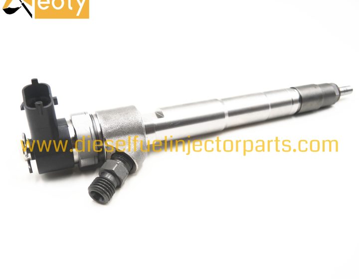 Common Rail Injector 0445110376 0 445 110 376 Diesel Fuel Injector for Foton ISF 2.8 Engine