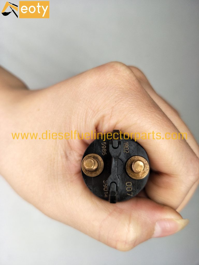 Common Rail Injector 0445120212 0 445 120 212 for Diesel Engine Fuel Injection System