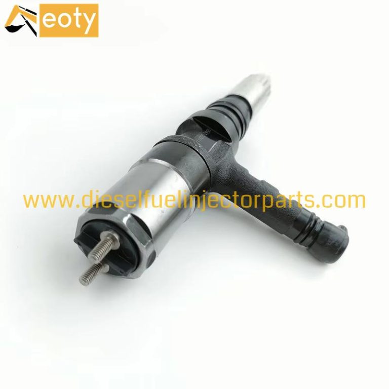 Komatsu PC200-7/PC300-7/PC400-7 Common Rail Injector 095000-0560 6218-11-3100/3101/3102
