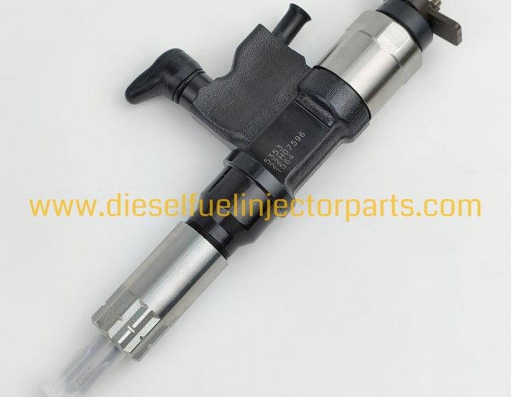 Common Rail Injector 095000-5353 095000-5350 for Isuzu 6HK1 Engine 8-97601156-1 8976011561
