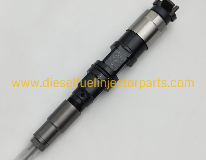 John Deere S450 Tractor Common Rail Injector 095000-6480 | RE529149 RE546776 Diesel Fuel Injector