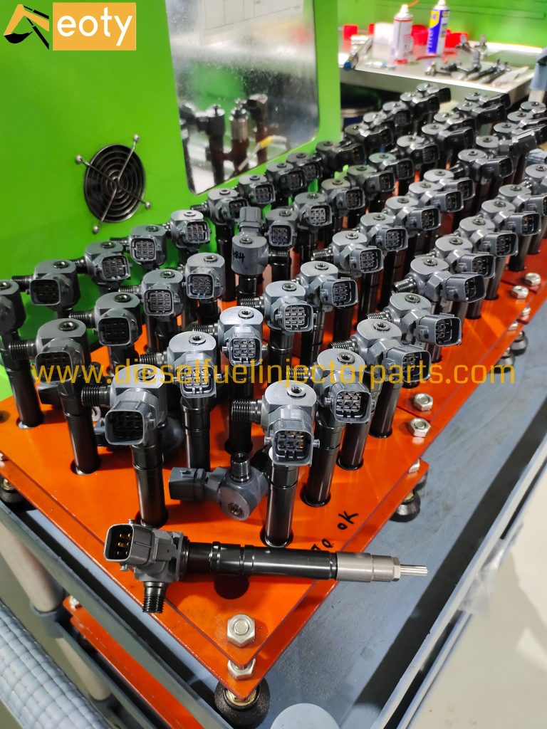 Toyota Diesel Fuel Injector 23670-08020 23670-08030 23670-08040 Common Rail Nozzle