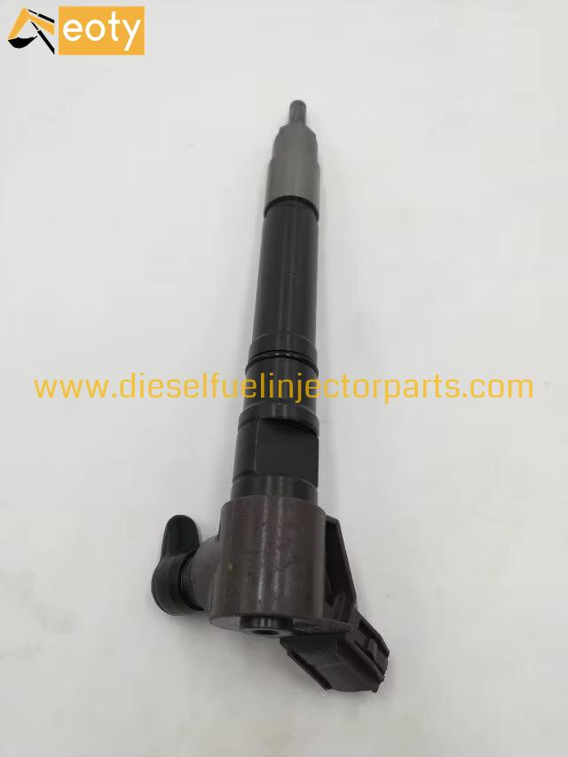 Toyota Hilux 2GD 23670-0E020 295700-0560 Common Rail Diesel Fuel Injector