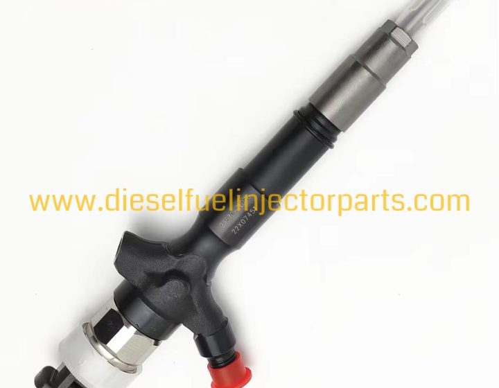 Toyota Hilux 2KD-FTV D4D Common Rail Diesel Fuel Injector 23670-30240 23670-09360