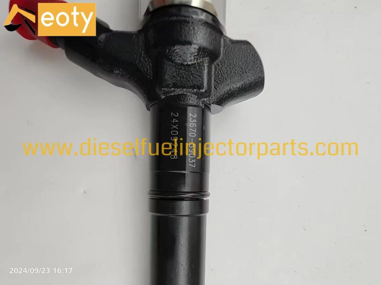 Toyota Land Cruiser 1VD-FTV Common Rail Injector 23670-59037 23670-59035 V8 D-4D