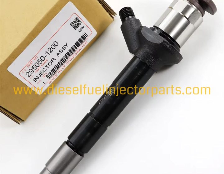 Common Rail Injector 295050-1200/1201/1202/1205 for JCB 3CX Backhoe Loader Diesel Engine