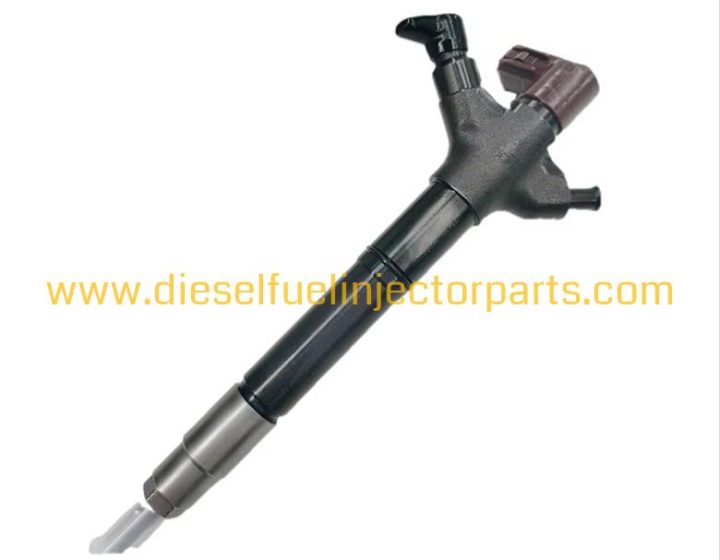 Common Rail Diesel Injector 3670-26060 295900-0050 for Toyota Rav4 Engine