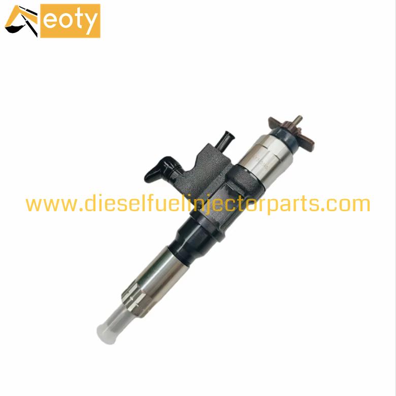 Isuzu 6HK1 Common Rail Injector 8-98160061-3 / 095000-8933 Remanufactured Diesel