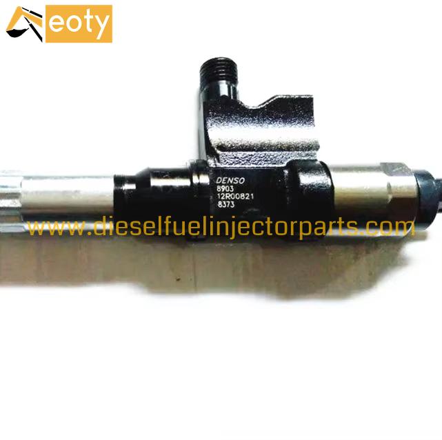 Isuzu 4HK1 6HK1 Common Rail Fuel Injector 095000-8903 / 97095000-8903