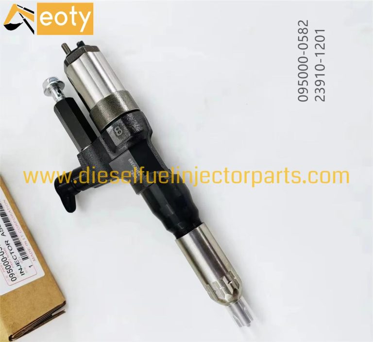 Hino 300 S05C Common Rail Injector Nozzle 095000-0582 23910-1201 Diesel Fuel Injector
