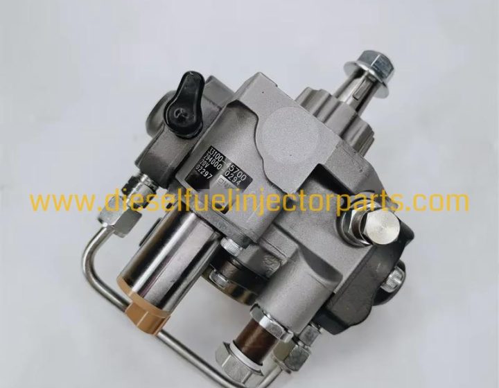 Hyundai Forklift Common Rail Fuel Injection Pump 294000-0294 33100-45700 for D35D-7E Engine