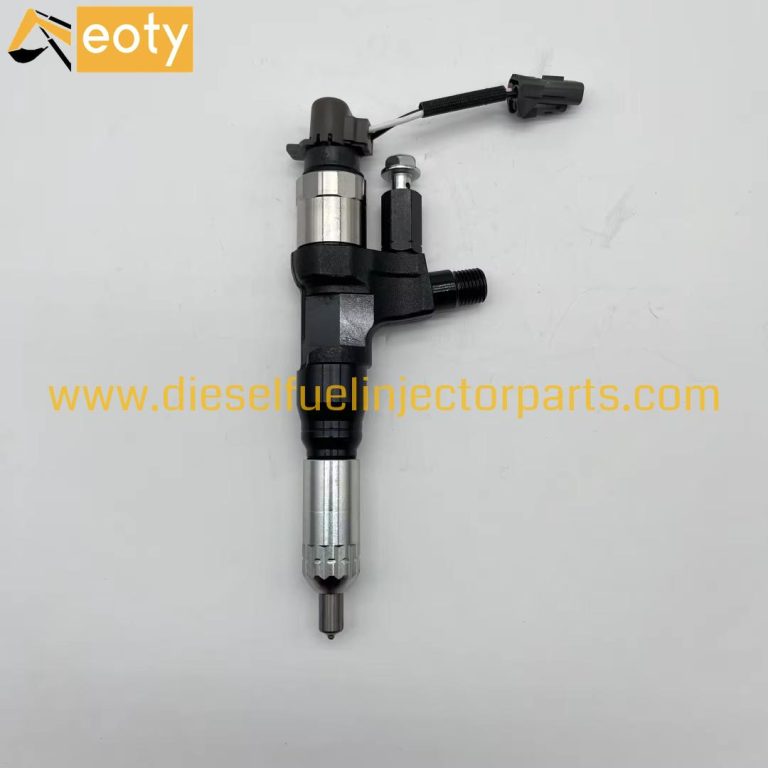 Remanufactured Diesel Fuel Injector 095000-6601 / 095000-6602 for J08C Engine