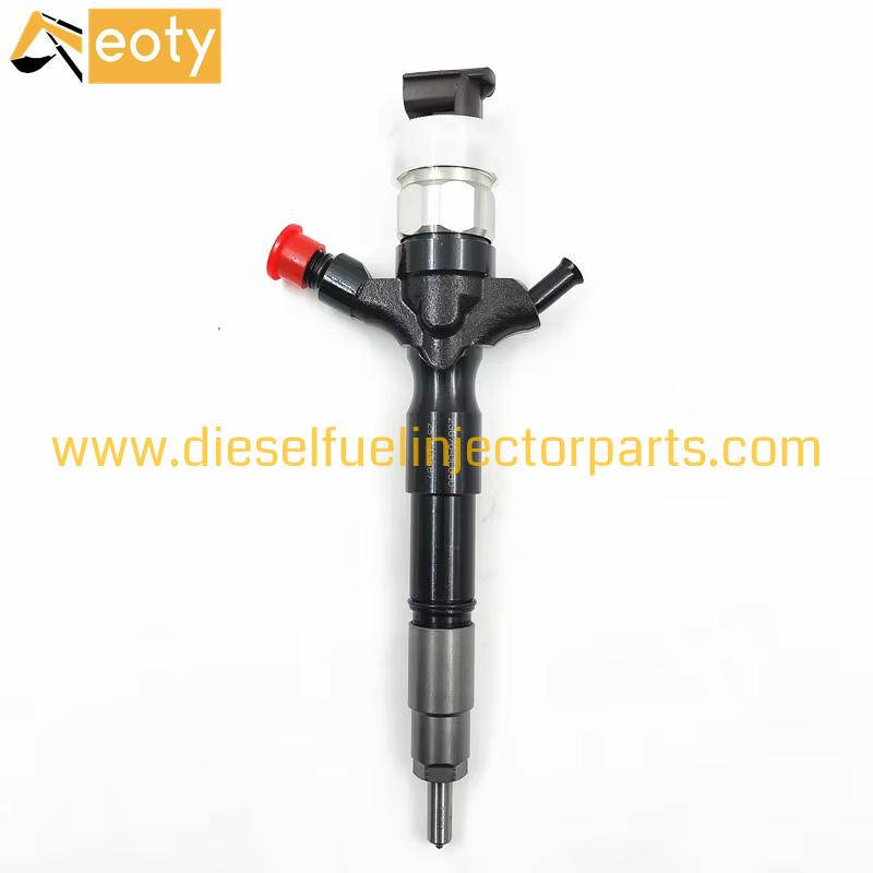 Denso Common Rail Fuel Injector 095000-5881 / 23670-30050 for Toyota 2KD-FTV Engine