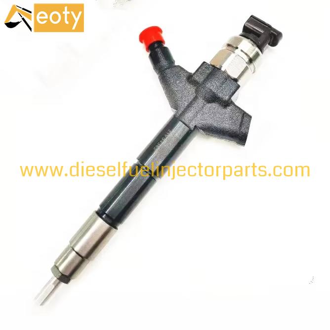 Remanufactured Diesel Common Rail Injector 295050-1060 16600-3XN0A for Fuel Injection System